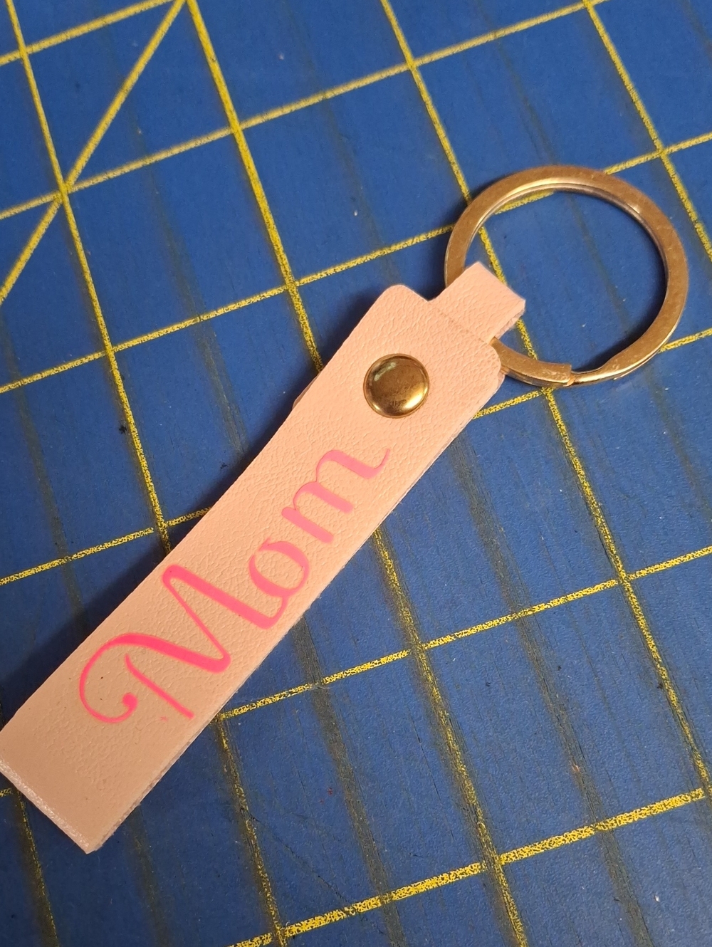 Mom Pink Pleather 3" Keyring Purse Charm